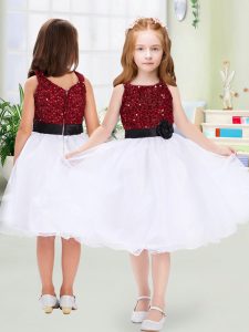 White Organza Zipper Scoop Sleeveless Knee Length Pageant Gowns For Girls Sequins and Hand Made Flower
