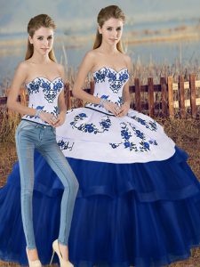 Floor Length Royal Blue Vestidos de Quinceanera Tulle Sleeveless Embroidery and Bowknot