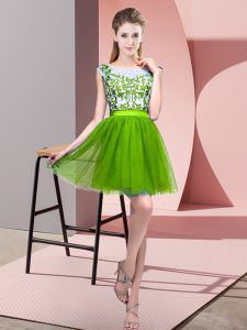 Inexpensive Sleeveless Mini Length Lace Zipper Quinceanera Court Dresses
