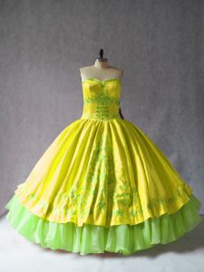 Glorious Floor Length Ball Gowns Sleeveless Yellow Quinceanera Gowns Lace Up