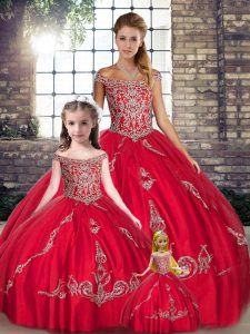 Floor Length Lace Up Quinceanera Gowns Red for Military Ball and Sweet 16 and Quinceanera with Beading and Embroidery